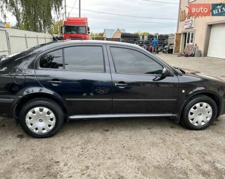 Черный Шкода Октавия, объемом двигателя 1.6 л и пробегом 221 тыс. км за 7300 $, фото 4 на Automoto.ua