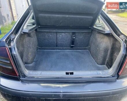 Черный Шкода Октавия, объемом двигателя 1.6 л и пробегом 282 тыс. км за 5000 $, фото 5 на Automoto.ua