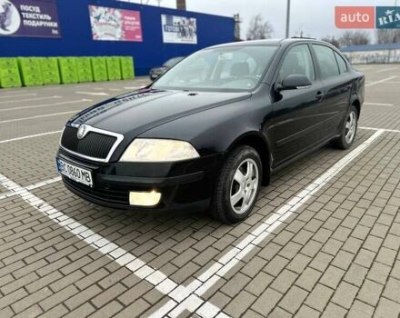 Черный Шкода Октавия, объемом двигателя 1.8 л и пробегом 206 тыс. км за 5150 $, фото 4 на Automoto.ua