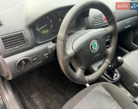 Шкода Октавия 2007 в Днепре (Днепропетровске) на Automoto.ua Черный Шкода Октавия, объемом двигателя 1.6 л и пробегом 300 тыс. км за 5500 $, фото 6 на Automoto.ua