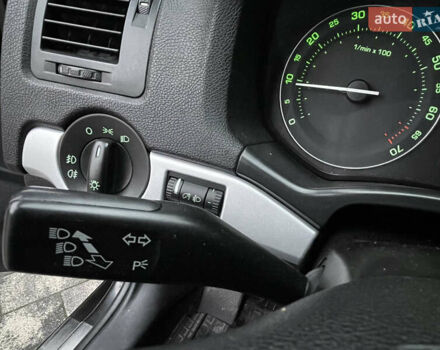 Чорний Шкода Октавія, об'ємом двигуна 1.6 л та пробігом 231 тис. км за 5350 $, фото 32 на Automoto.ua
