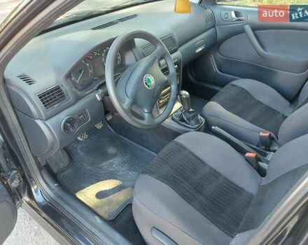 Черный Шкода Октавия, объемом двигателя 1.98 л и пробегом 50 тыс. км за 10000 $, фото 19 на Automoto.ua