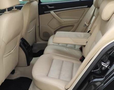 Черный Шкода Октавия, объемом двигателя 1.6 л и пробегом 218 тыс. км за 6999 $, фото 37 на Automoto.ua