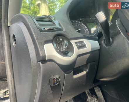 Чорний Шкода Октавія, об'ємом двигуна 1.6 л та пробігом 286 тис. км за 4900 $, фото 32 на Automoto.ua