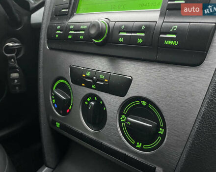 Чорний Шкода Октавія, об'ємом двигуна 1.6 л та пробігом 231 тис. км за 5350 $, фото 30 на Automoto.ua