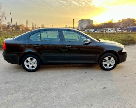 Чорний Шкода Октавія, об'ємом двигуна 1.6 л та пробігом 220 тис. км за 7500 $, фото 5 на Automoto.ua