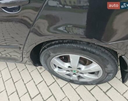 Чорний Шкода Октавія, об'ємом двигуна 1.6 л та пробігом 308 тис. км за 5600 $, фото 11 на Automoto.ua