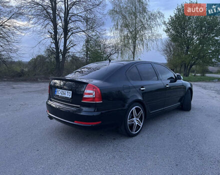 Черный Шкода Октавия, объемом двигателя 1.8 л и пробегом 210 тыс. км за 6299 $, фото 3 на Automoto.ua