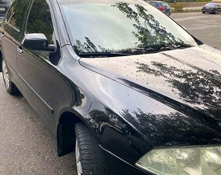 Чорний Шкода Октавія, об'ємом двигуна 2 л та пробігом 230 тис. км за 5600 $, фото 2 на Automoto.ua