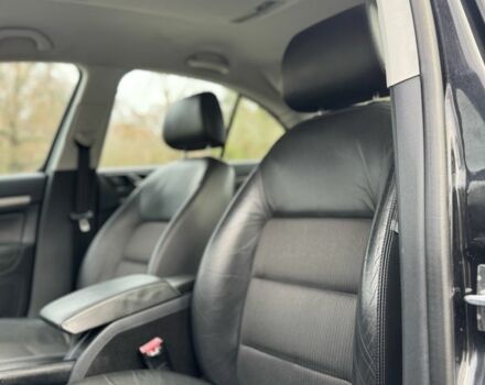 Черный Шкода Октавия, объемом двигателя 2 л и пробегом 149 тыс. км за 3350 $, фото 12 на Automoto.ua