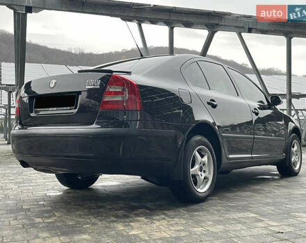 Чорний Шкода Октавія, об'ємом двигуна 1.6 л та пробігом 231 тис. км за 5350 $, фото 5 на Automoto.ua