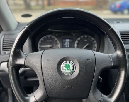 Черный Шкода Октавия, объемом двигателя 2 л и пробегом 149 тыс. км за 3350 $, фото 13 на Automoto.ua