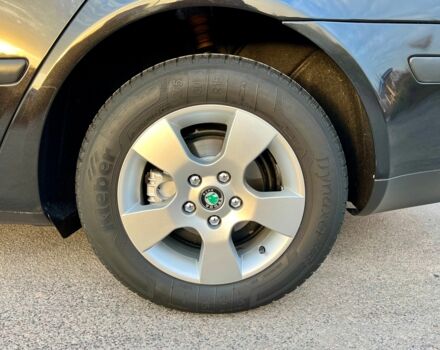 Чорний Шкода Октавія, об'ємом двигуна 1.6 л та пробігом 220 тис. км за 7500 $, фото 15 на Automoto.ua