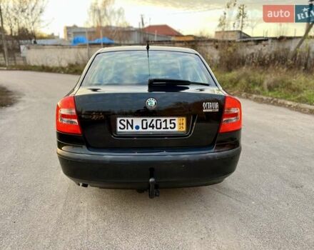 Черный Шкода Октавия, объемом двигателя 1.6 л и пробегом 220 тыс. км за 7500 $, фото 8 на Automoto.ua