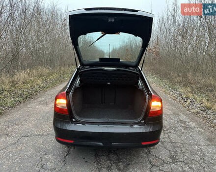 Черный Шкода Октавия, объемом двигателя 1.97 л и пробегом 198 тыс. км за 8200 $, фото 22 на Automoto.ua