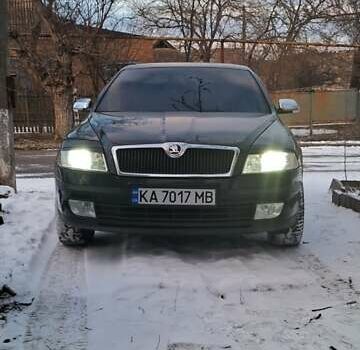 Черный Шкода Октавия, объемом двигателя 1.6 л и пробегом 290 тыс. км за 6350 $, фото 6 на Automoto.ua