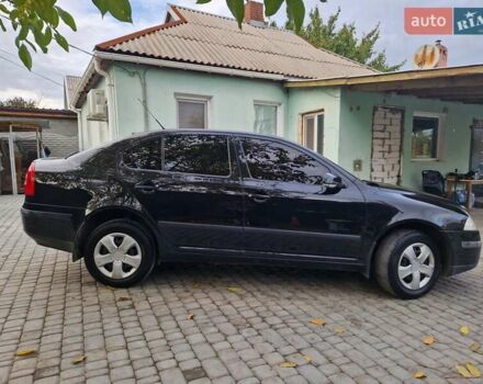 Черный Шкода Октавия, объемом двигателя 1.6 л и пробегом 213 тыс. км за 5800 $, фото 15 на Automoto.ua