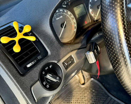 Шкода Октавия 2008 в Яворове на Automoto.ua Черный Шкода Октавия, объемом двигателя 2 л и пробегом 303 тыс. км за 6600 $, фото 13 на Automoto.ua