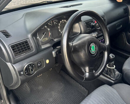 Шкода Октавія 2008 у Дніпро (Дніпропетровську) на Automoto.ua Чорний Шкода Октавія, об'ємом двигуна 1.78 л та пробігом 226 тис. км за 6400 $, фото 5 на Automoto.ua