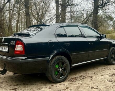 Черный Шкода Октавия, объемом двигателя 1.6 л и пробегом 286 тыс. км за 5500 $, фото 5 на Automoto.ua