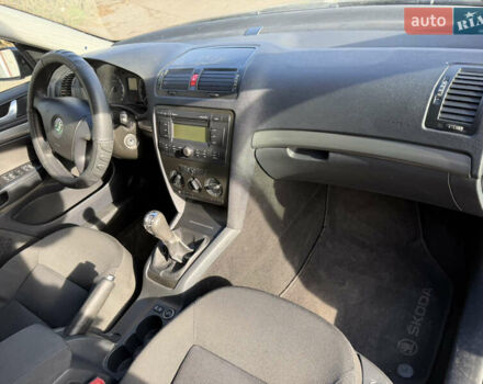 Чорний Шкода Октавія, об'ємом двигуна 1.98 л та пробігом 245 тис. км за 4200 $, фото 19 на Automoto.ua