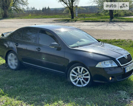 Чорний Шкода Октавія, об'ємом двигуна 2 л та пробігом 200 тис. км за 5500 $, фото 1 на Automoto.ua