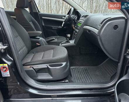 Черный Шкода Октавия, объемом двигателя 1.97 л и пробегом 198 тыс. км за 8200 $, фото 25 на Automoto.ua