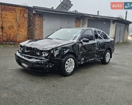 Черный Шкода Октавия, объемом двигателя 1.6 л и пробегом 210 тыс. км за 2000 $, фото 3 на Automoto.ua