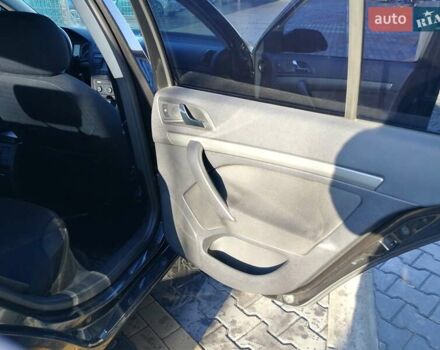 Чорний Шкода Октавія, об'ємом двигуна 1.98 л та пробігом 239 тис. км за 5800 $, фото 13 на Automoto.ua