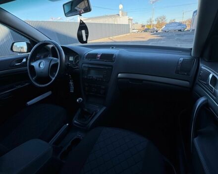 Черный Шкода Октавия, объемом двигателя 2 л и пробегом 192 тыс. км за 6400 $, фото 9 на Automoto.ua