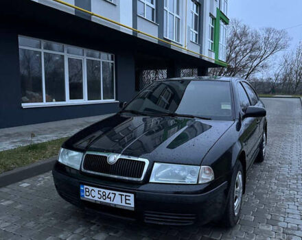 Черный Шкода Октавия, объемом двигателя 1.6 л и пробегом 245 тыс. км за 5400 $, фото 2 на Automoto.ua