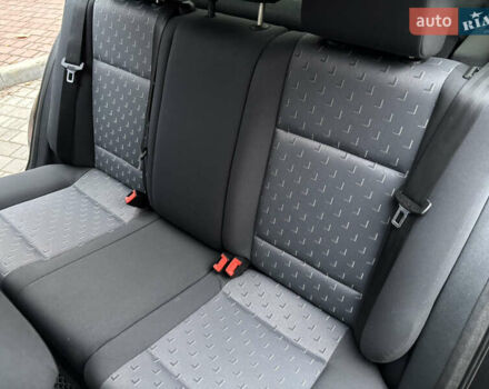 Чорний Шкода Октавія, об'ємом двигуна 1.6 л та пробігом 240 тис. км за 5650 $, фото 13 на Automoto.ua