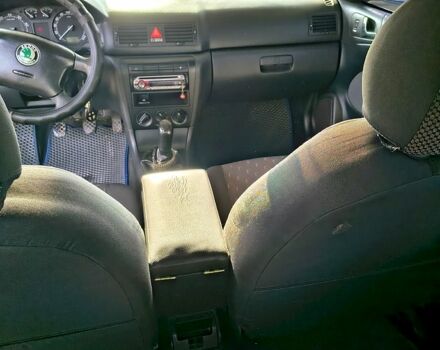 Черный Шкода Октавия, объемом двигателя 1.6 л и пробегом 172 тыс. км за 5999 $, фото 2 на Automoto.ua