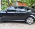 Черный Шкода Октавия, объемом двигателя 1.6 л и пробегом 368 тыс. км за 5500 $, фото 1 на Automoto.ua