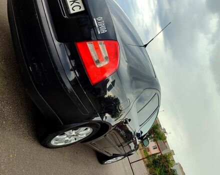 Чорний Шкода Октавія, об'ємом двигуна 1.6 л та пробігом 240 тис. км за 5500 $, фото 1 на Automoto.ua