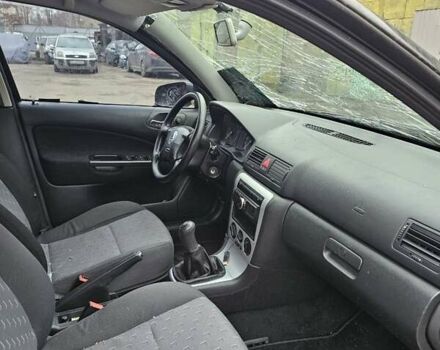 Черный Шкода Октавия, объемом двигателя 1.6 л и пробегом 210 тыс. км за 2350 $, фото 15 на Automoto.ua