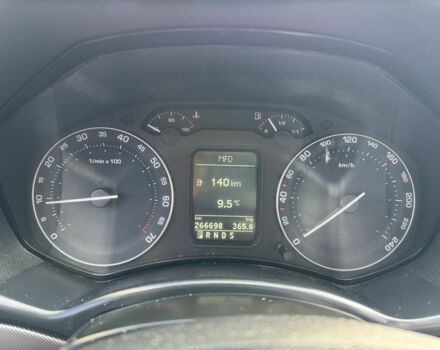Черный Шкода Октавия, объемом двигателя 2 л и пробегом 266 тыс. км за 5900 $, фото 7 на Automoto.ua