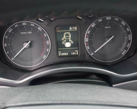 Черный Шкода Октавия, объемом двигателя 1.9 л и пробегом 219 тыс. км за 6500 $, фото 13 на Automoto.ua