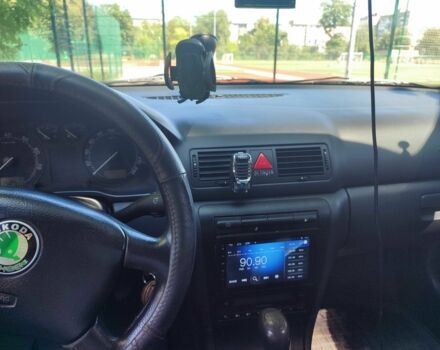 Чорний Шкода Октавія, об'ємом двигуна 1.6 л та пробігом 226 тис. км за 4800 $, фото 8 на Automoto.ua