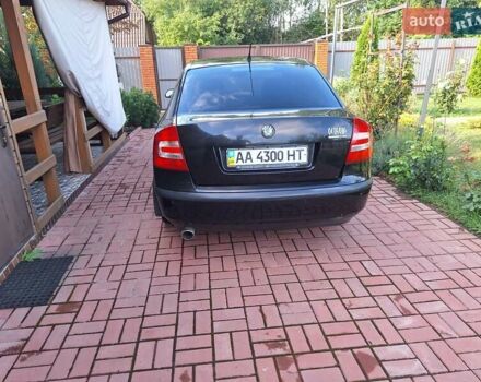 Черный Шкода Октавия, объемом двигателя 1.6 л и пробегом 315 тыс. км за 6900 $, фото 1 на Automoto.ua