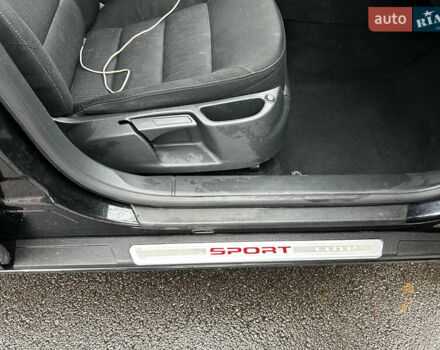 Черный Шкода Октавия, объемом двигателя 2 л и пробегом 263 тыс. км за 5700 $, фото 13 на Automoto.ua