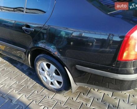 Чорний Шкода Октавія, об'ємом двигуна 1.98 л та пробігом 239 тис. км за 5800 $, фото 4 на Automoto.ua