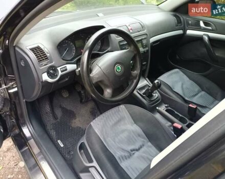 Шкода Октавия 2008 в Харькове на Automoto.ua Черный Шкода Октавия, объемом двигателя 1.6 л и пробегом 272 тыс. км за 6000 $, фото 4 на Automoto.ua