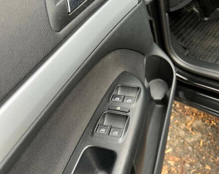 Черный Шкода Октавия, объемом двигателя 1.6 л и пробегом 211 тыс. км за 6800 $, фото 13 на Automoto.ua