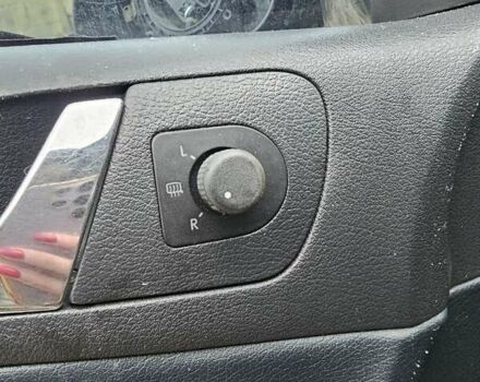 Черный Шкода Октавия, объемом двигателя 1.6 л и пробегом 210 тыс. км за 2350 $, фото 14 на Automoto.ua