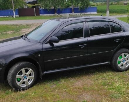 Черный Шкода Октавия, объемом двигателя 1.6 л и пробегом 200 тыс. км за 4000 $, фото 1 на Automoto.ua