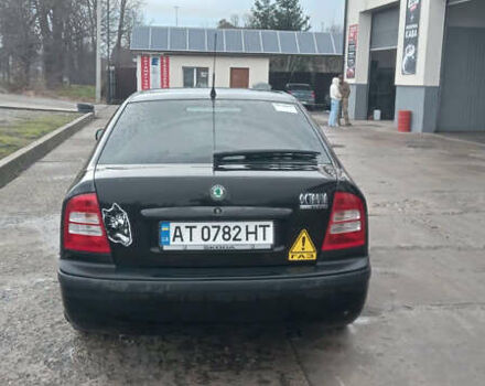 Черный Шкода Октавия, объемом двигателя 1.6 л и пробегом 250 тыс. км за 5700 $, фото 2 на Automoto.ua