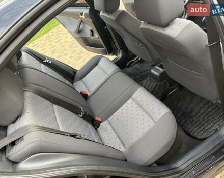 Чорний Шкода Октавія, об'ємом двигуна 1.6 л та пробігом 241 тис. км за 5700 $, фото 17 на Automoto.ua