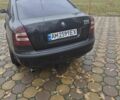 Черный Шкода Октавия, объемом двигателя 1.6 л и пробегом 315 тыс. км за 6300 $, фото 3 на Automoto.ua