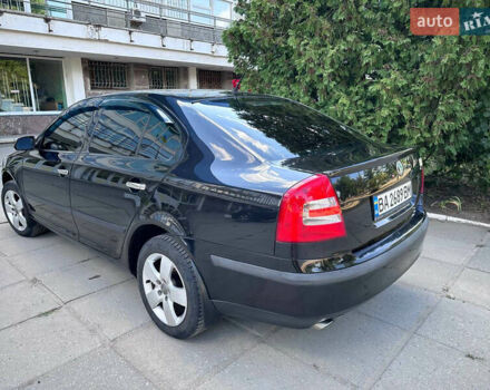 Черный Шкода Октавия, объемом двигателя 2 л и пробегом 172 тыс. км за 6700 $, фото 4 на Automoto.ua